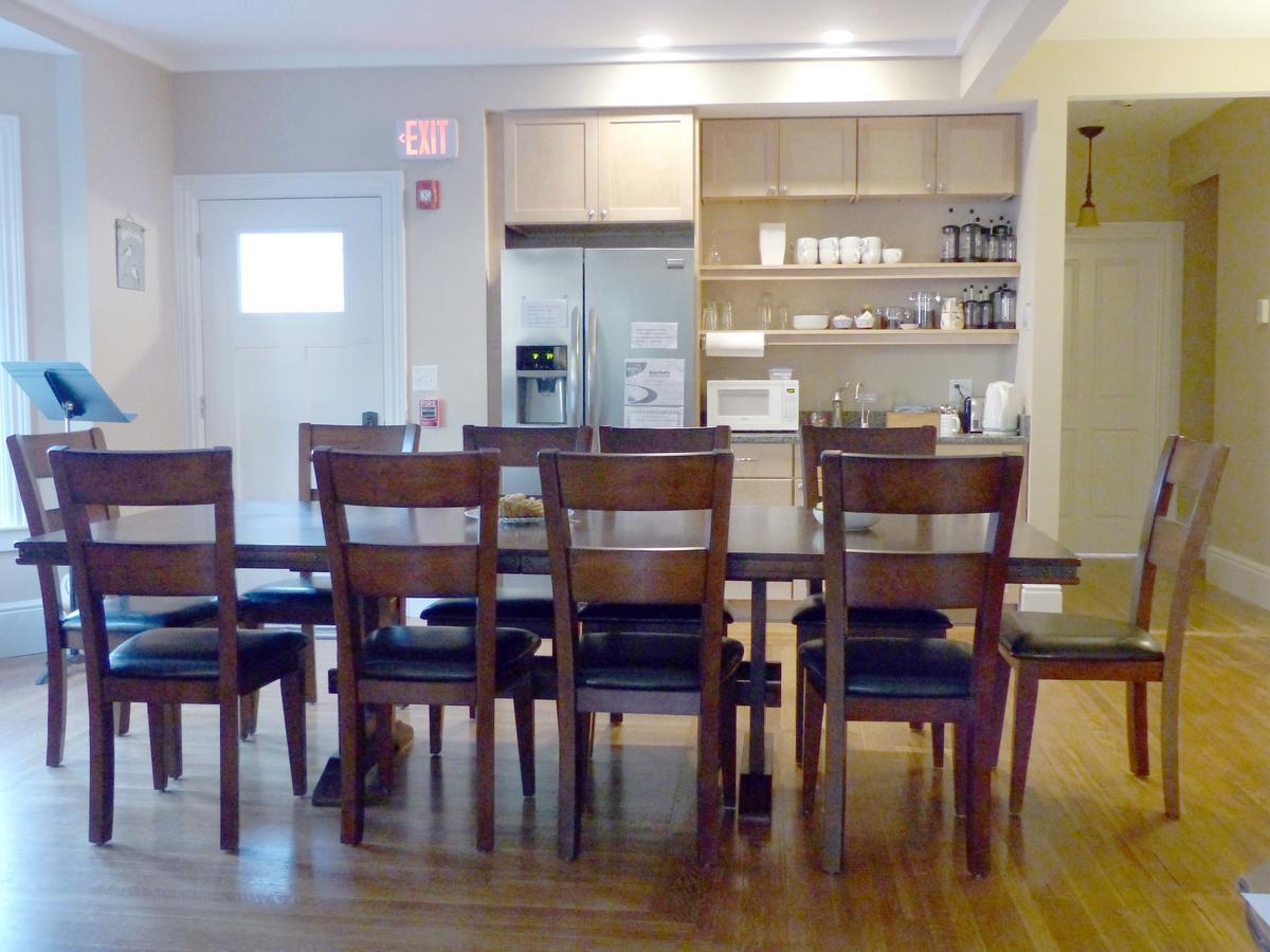 Davis Square Inn Somerville Kültér fotó